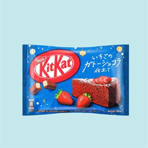 KitKat - Strawberry Gateau Chocolate Cake - Japan